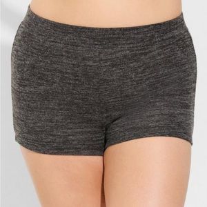 NWT Torrid Hacci High Waist Shortie-Black Heather
